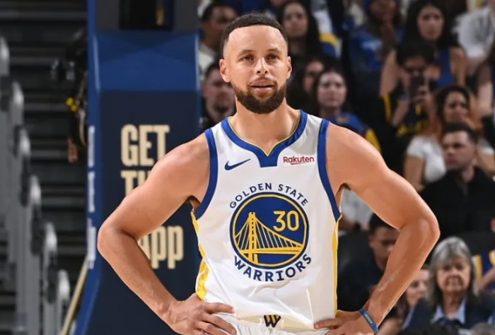 勇士主帅科尔力挺库里复出 球迷期待成关键因素